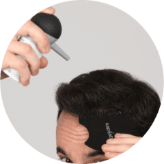 Ayúdese con nuestro aplicador y peine para un look natural